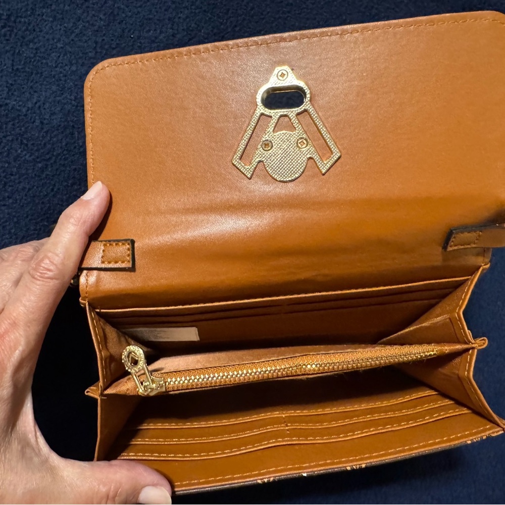 Valentino Orlandi Gold and Brown Crossbody - Picture 5 of 8